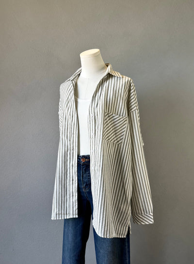 Andrew Button Up