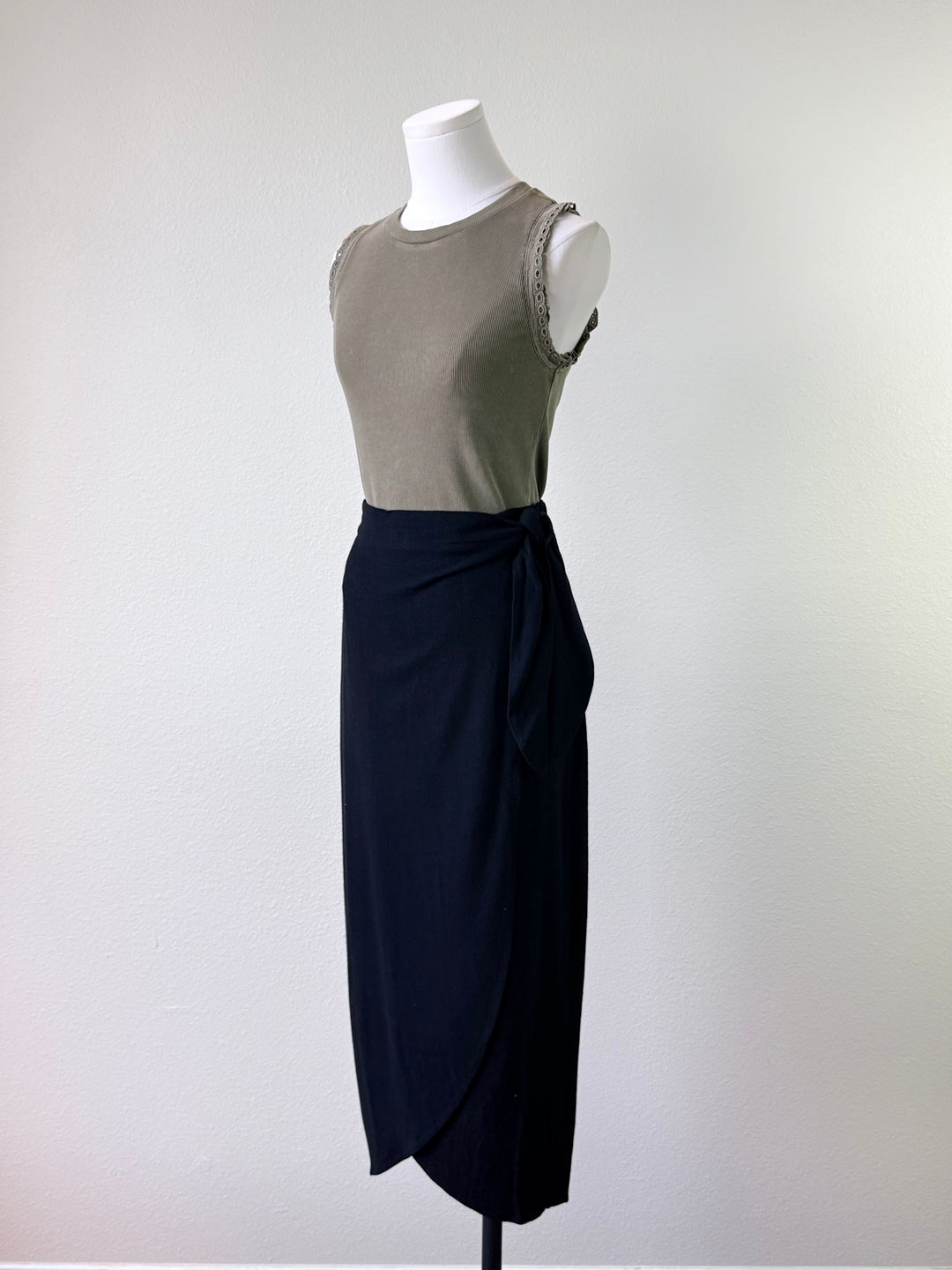 Roslyn Midi Skirt
