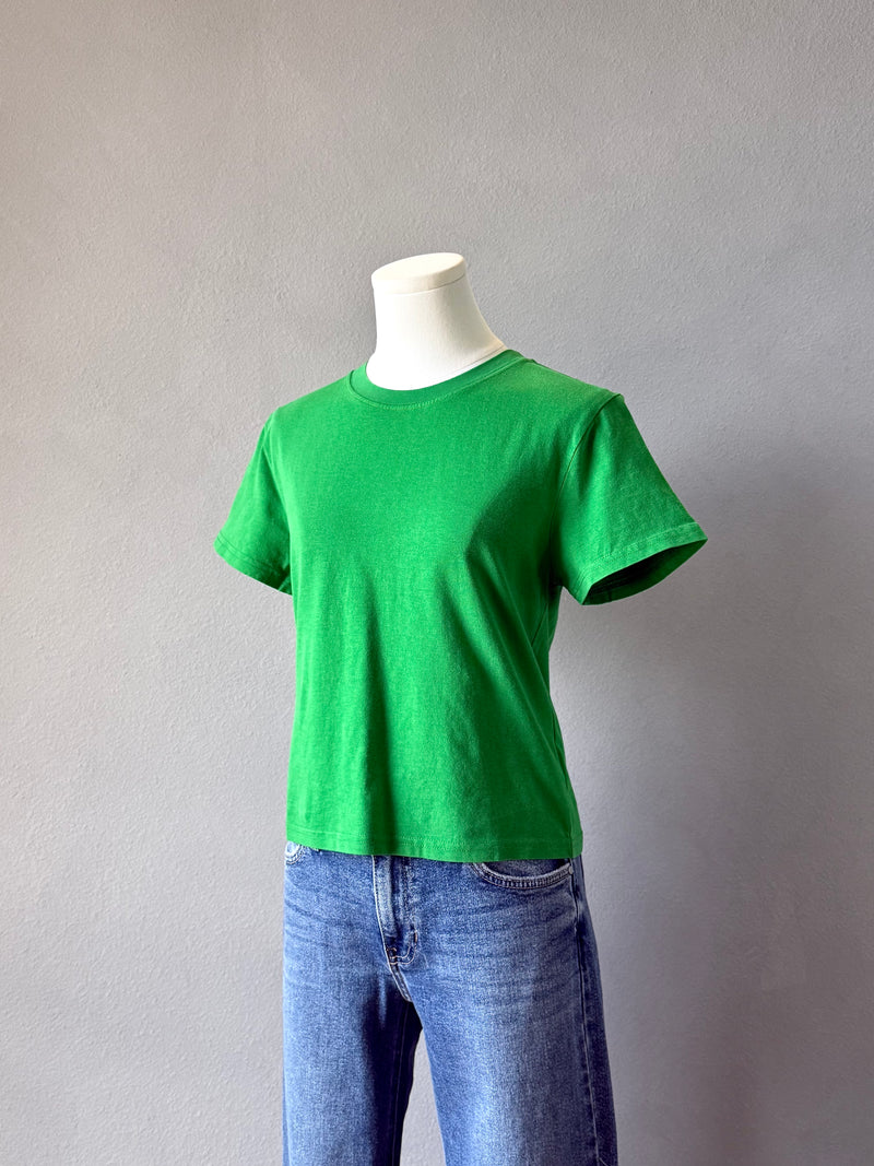 Tomina Tee