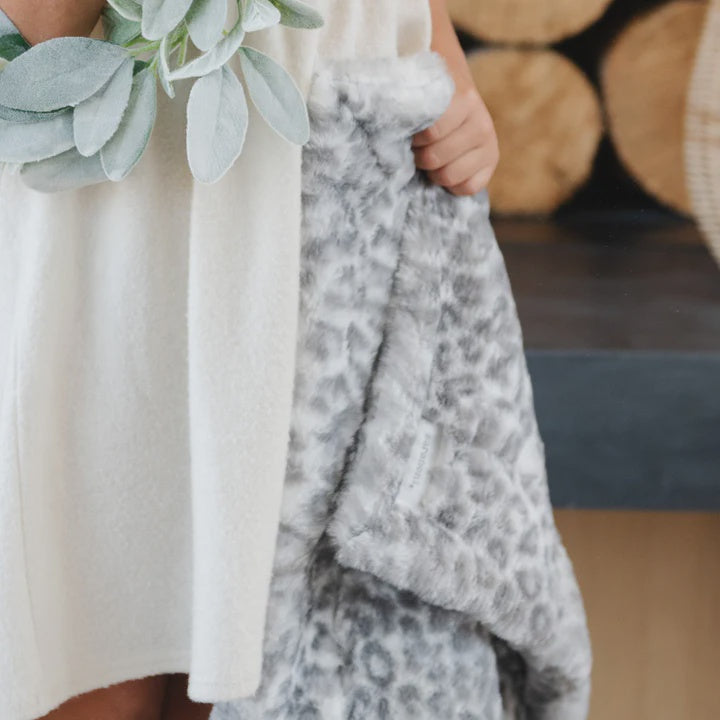 Faux Fur Mini in Snow Leopard
