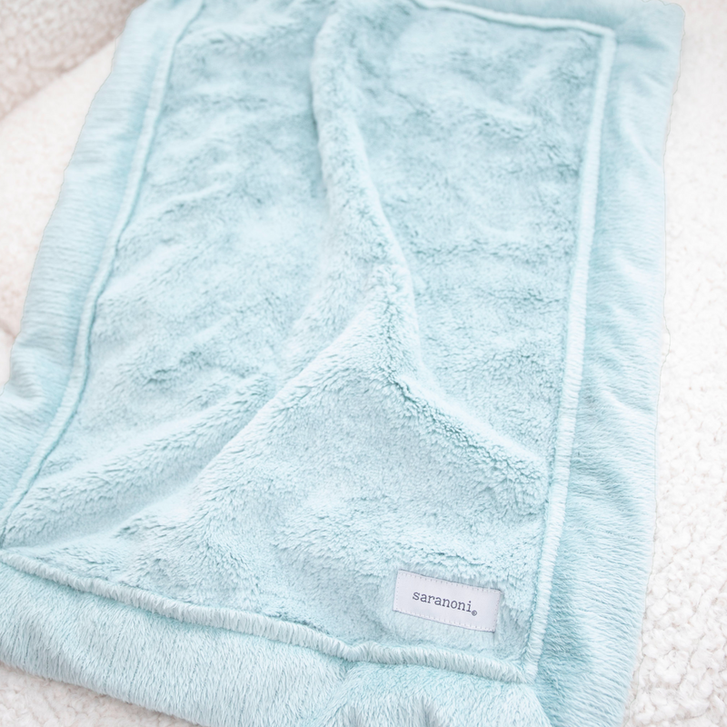 Saranoni Lush Mini Blanket in Dew