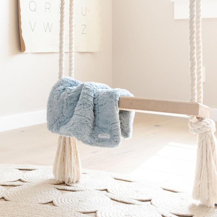 Dream Mini Blanket in Heather Blue
